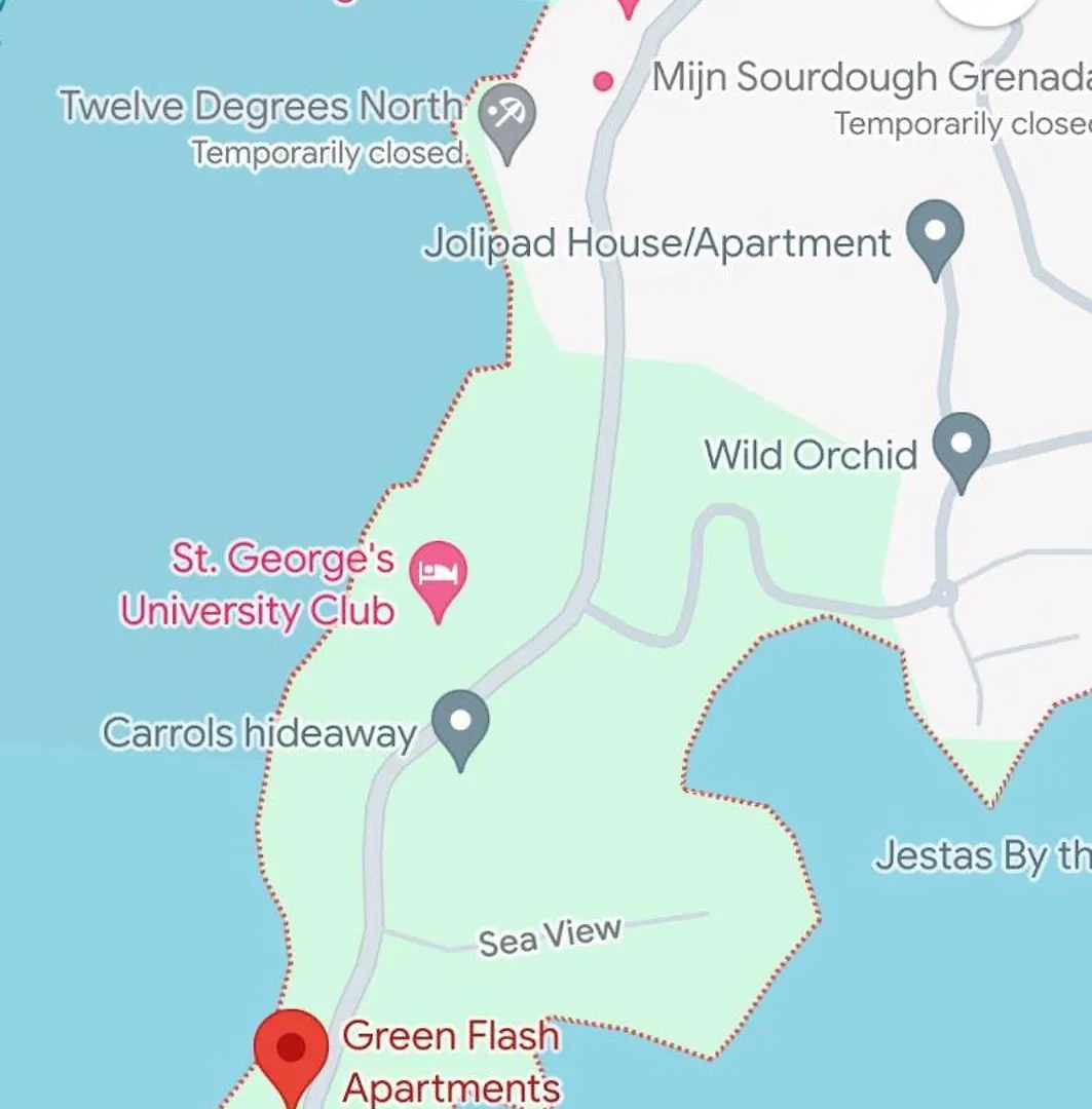 Lance aux Epines Green Flash Apartments