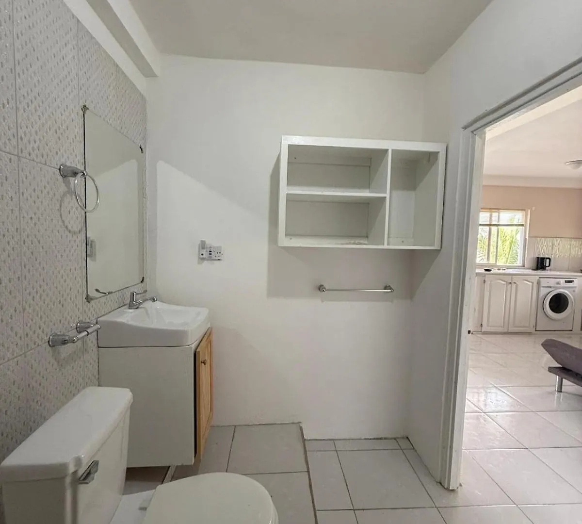 Lance aux Epines Green Flash Apartments
