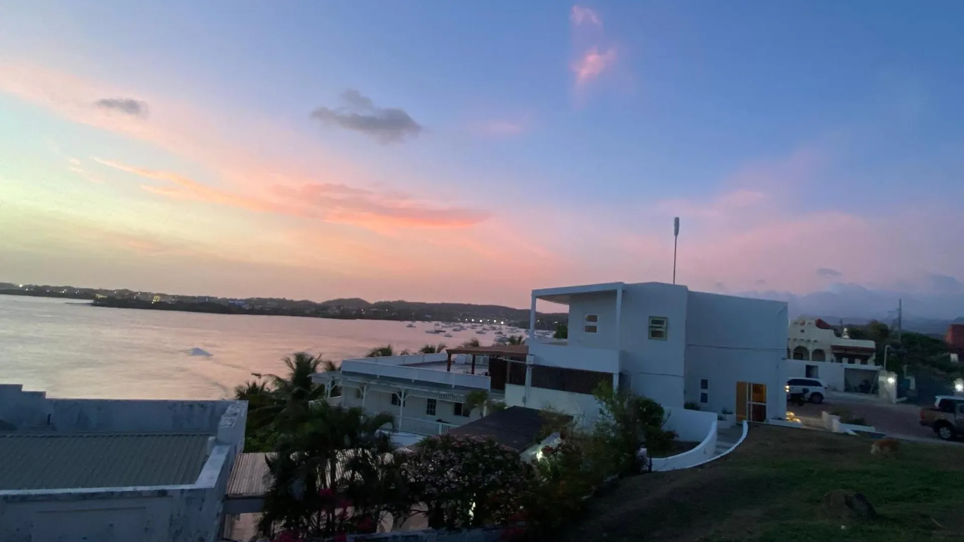 Green Flash Apartments Lance aux Épines