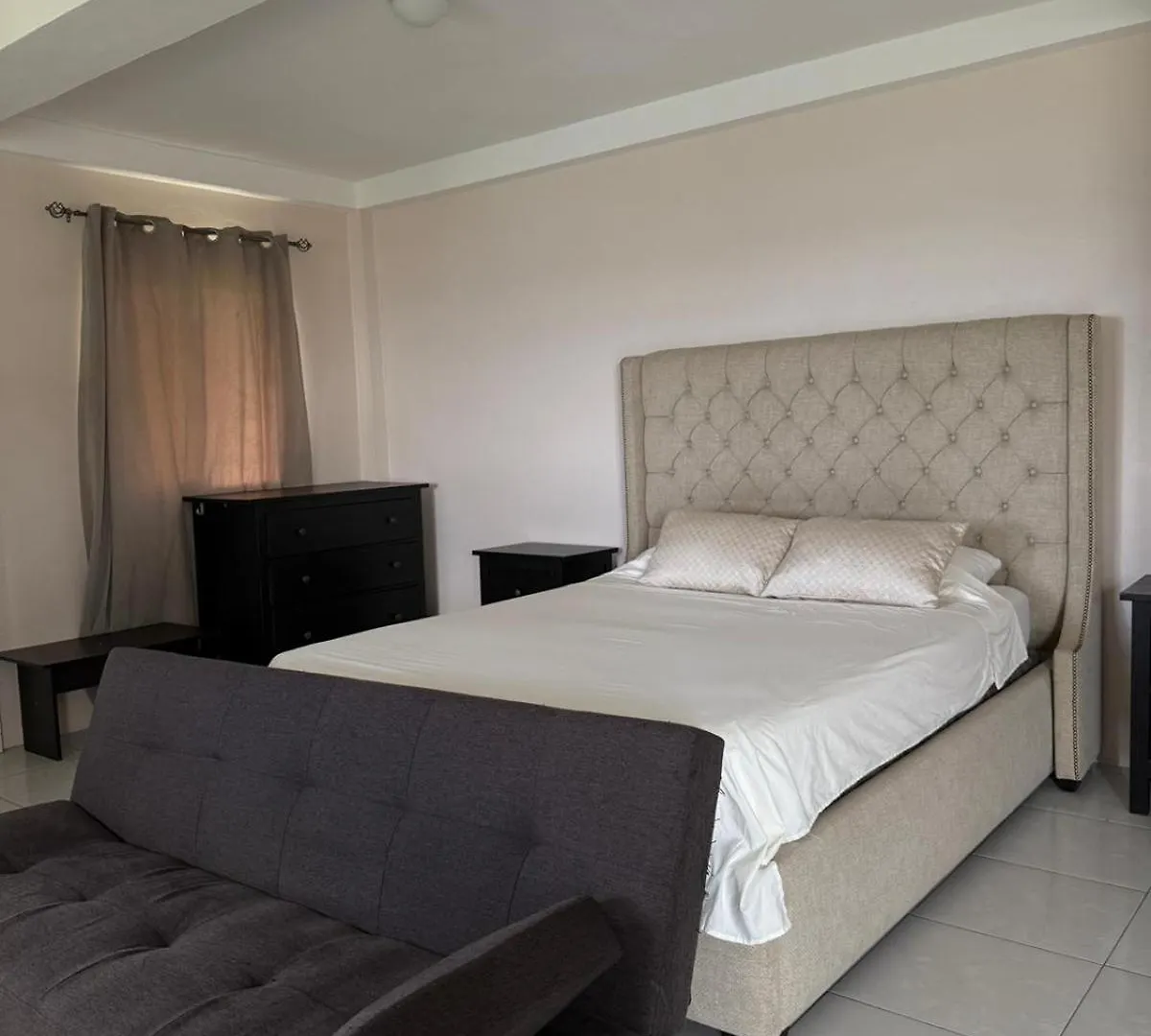 Green Flash Apartments Lance aux Épines
